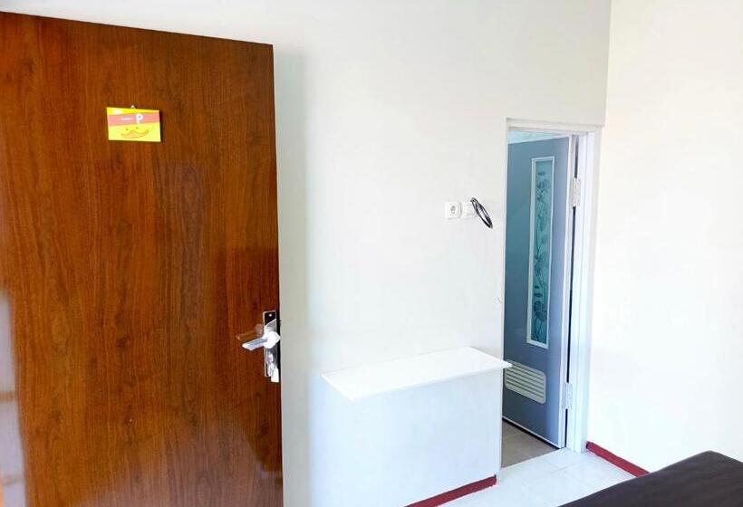 فندق Bebek Kuning Residence