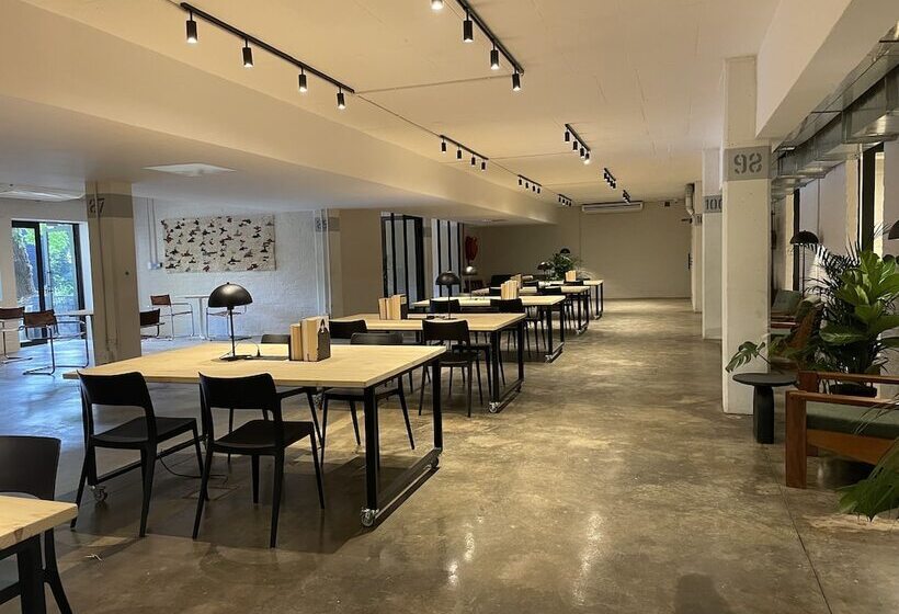 בית מלון כפרי Blackbrick Bedfordview Apart