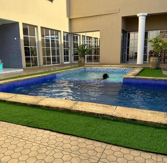 هتل Convenio Residencial