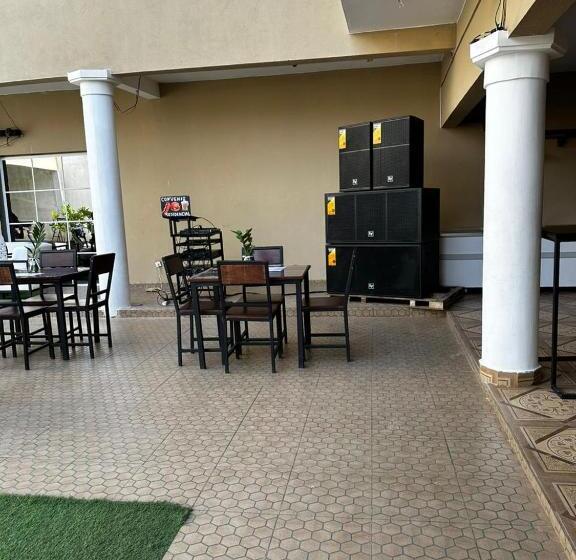 هتل Convenio Residencial