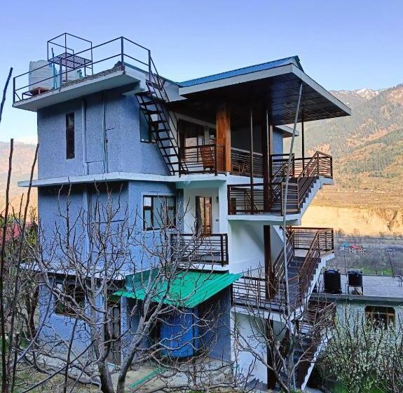 فندق Crazy House Devku S Villa