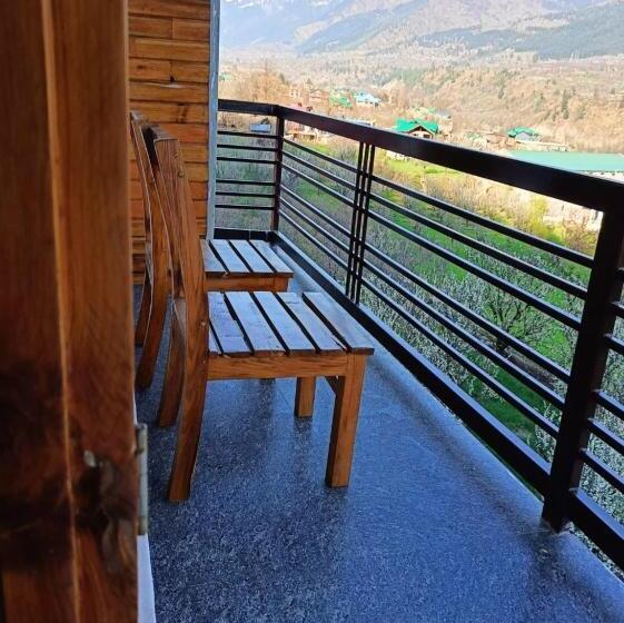 فندق Crazy House Devku S Villa