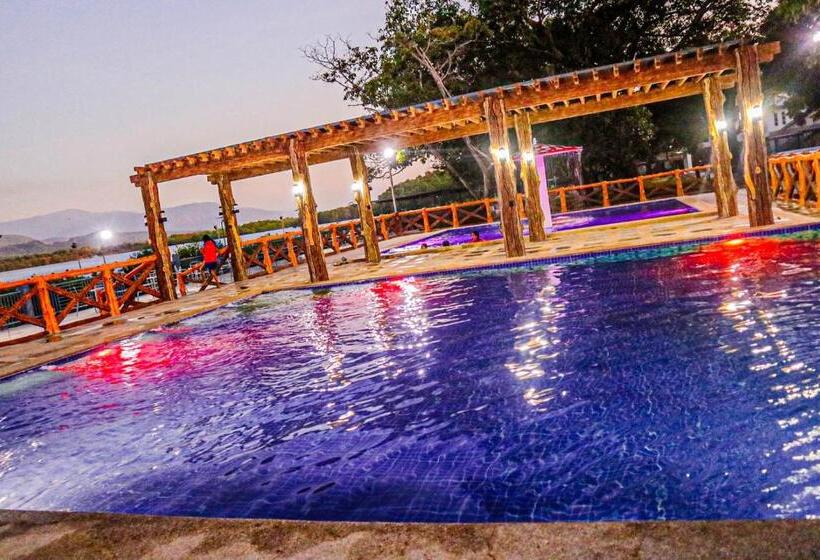 Отель Dawal Lakeview Resort