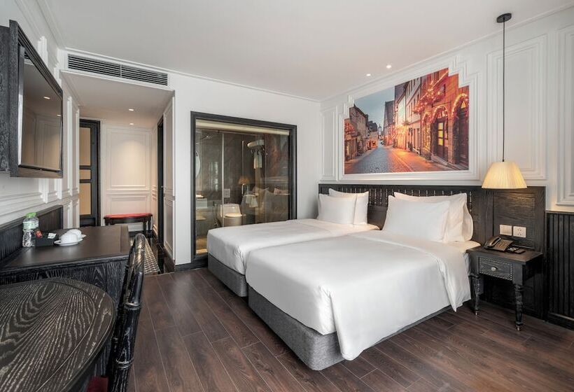 هتل Luxe Paradise Premium