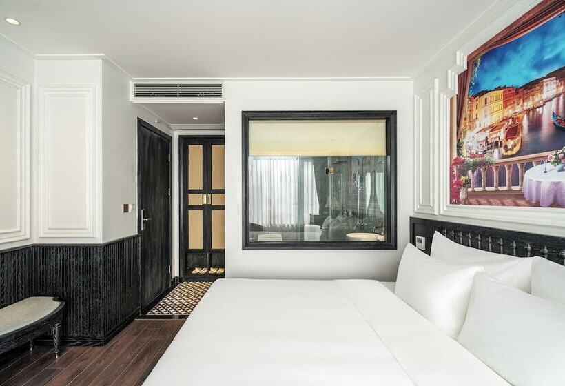 هتل Luxe Paradise Premium