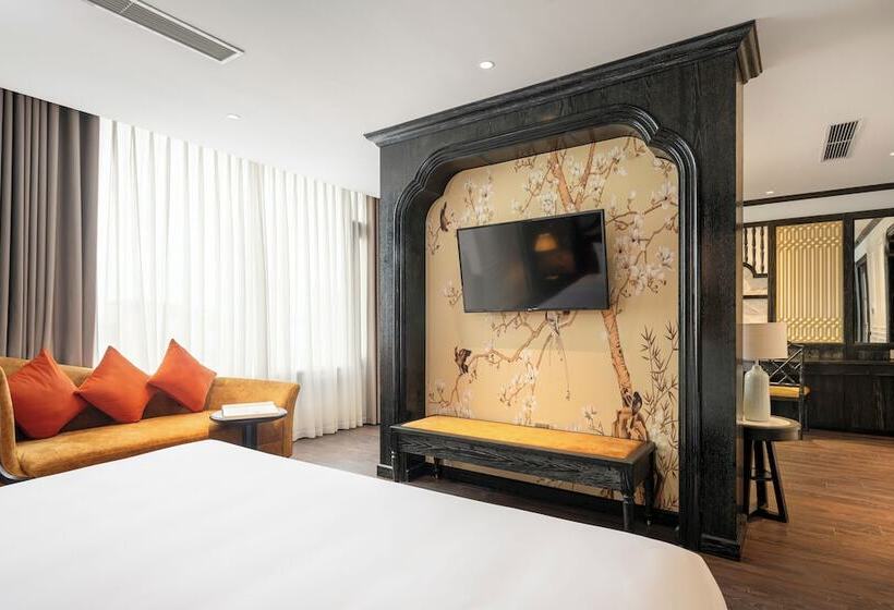 هتل Luxe Paradise Premium