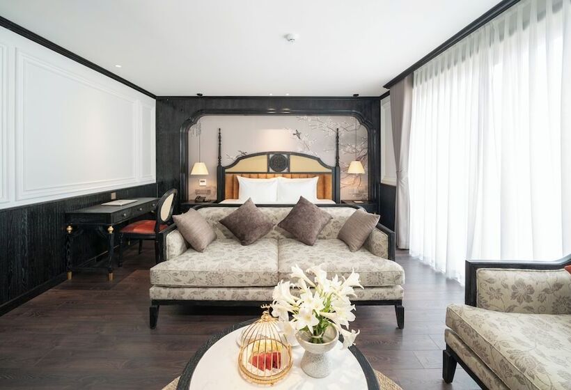 هتل Luxe Paradise Premium