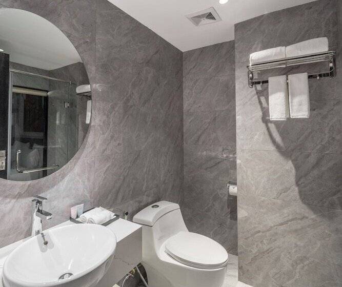 هتل Luxe Paradise Premium