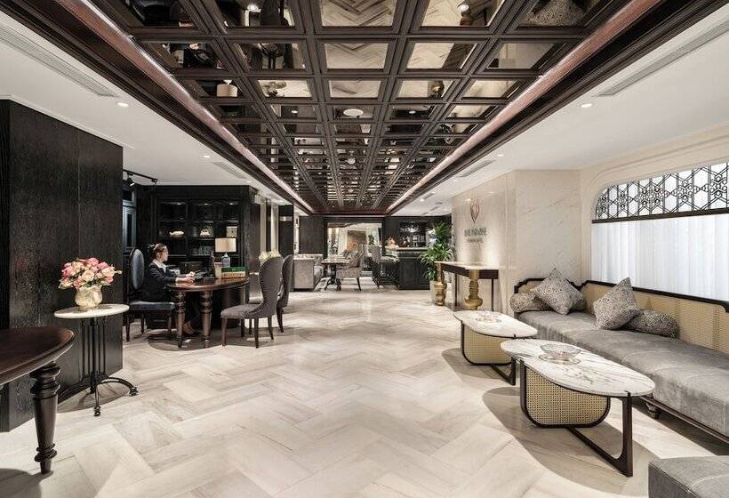 هتل Luxe Paradise Premium