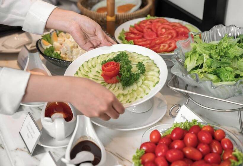 هتل Luxe Paradise Premium