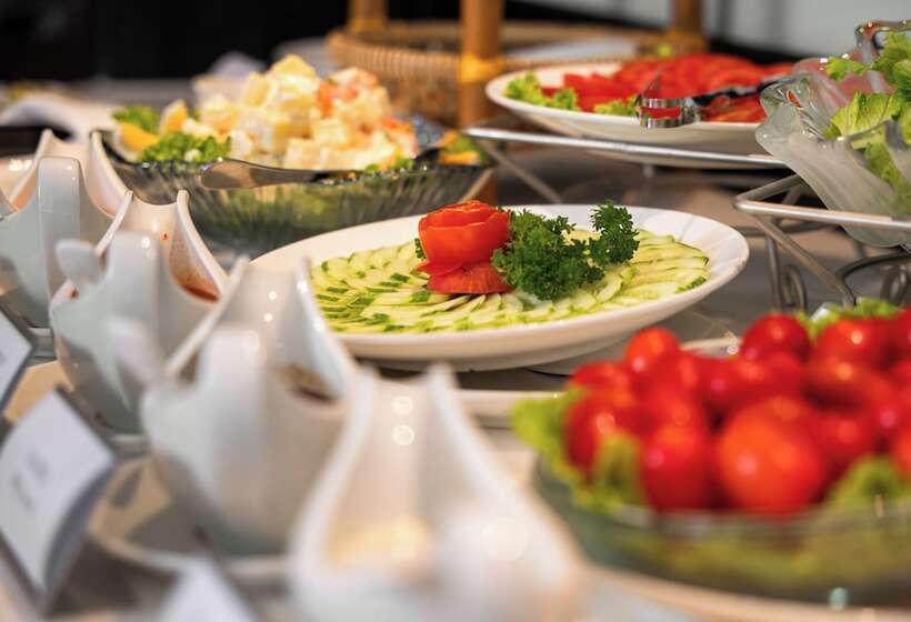 هتل Luxe Paradise Premium