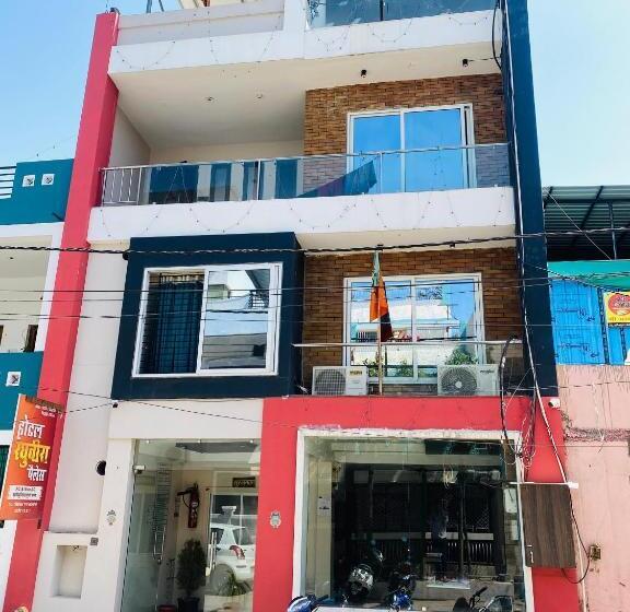 فندق Raghuveera Palace, Ujjain