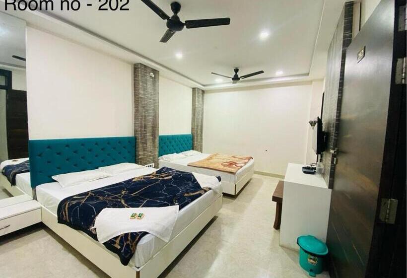 فندق Raghuveera Palace, Ujjain