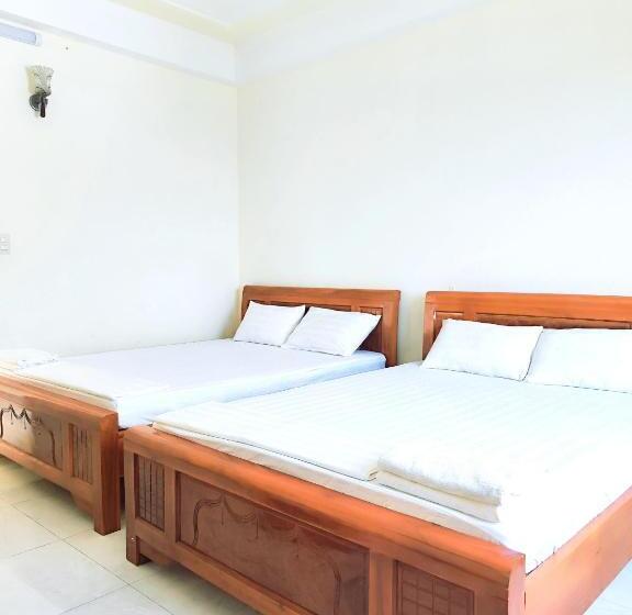 Hotel View Nhat Le Beach