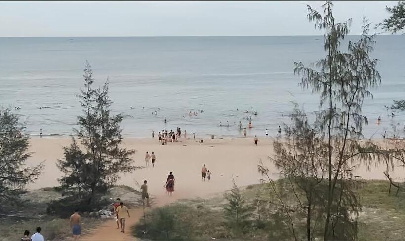 Hotel View Nhat Le Beach