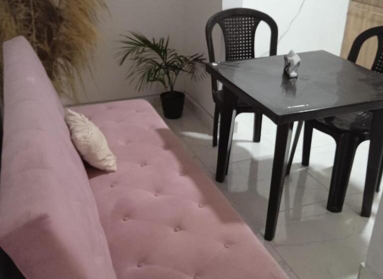 پانسیون Hostal Campoamor