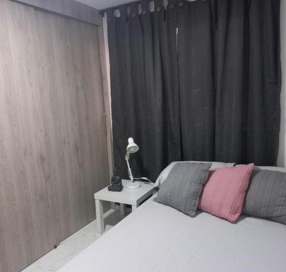 פנסיון Hostal Campoamor