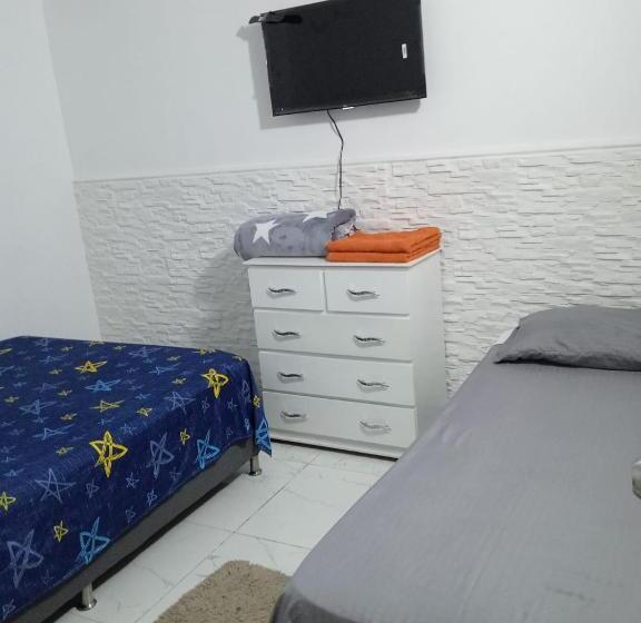 پانسیون Hostal Campoamor