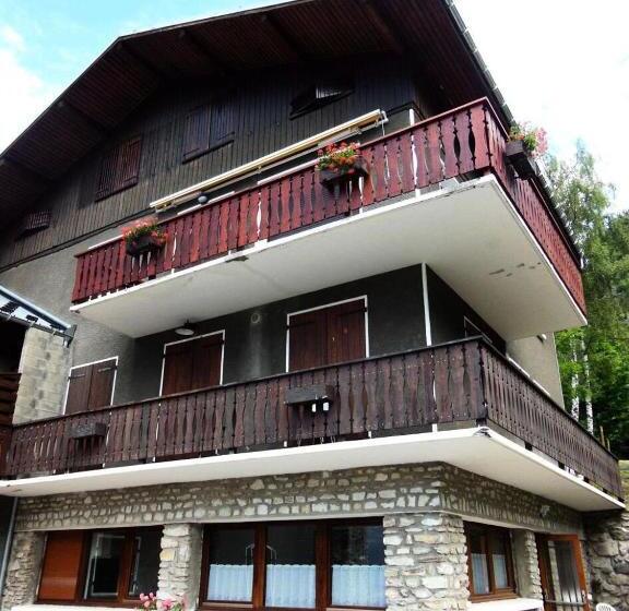 Résidence Le Seillon   4 Pièces Pour 8 Personnes 111