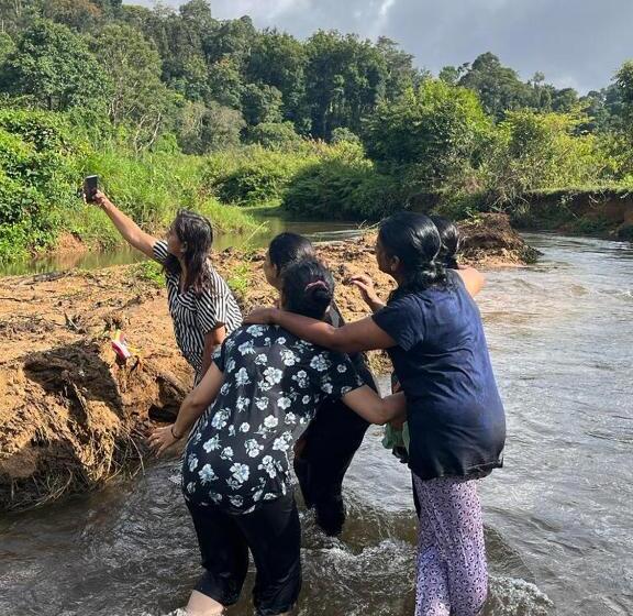 צימר Prakruti Home Stay