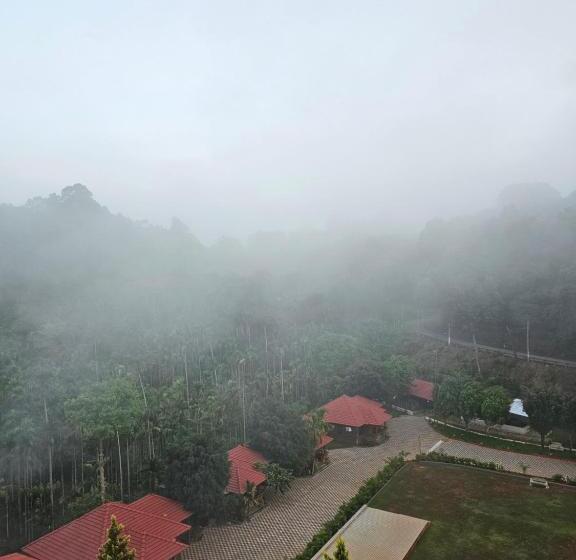 De Royale Montana Hotel And Resort