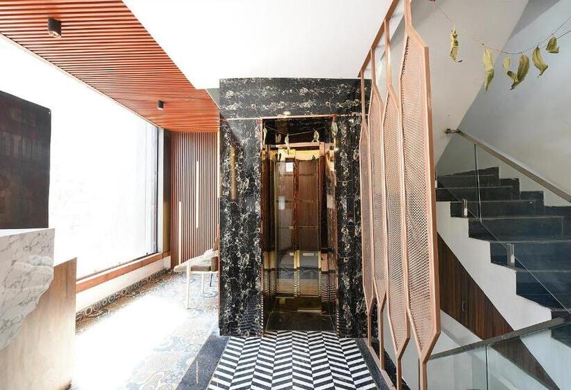 酒店 Fabexpress City Walk