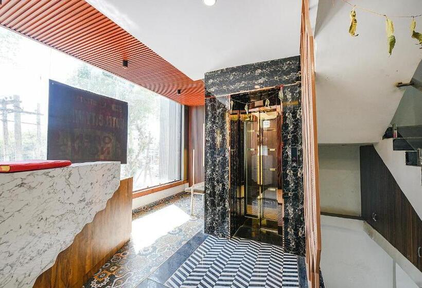 酒店 Fabexpress City Walk