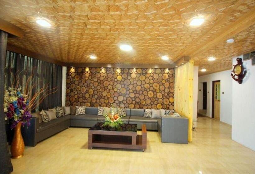 فندق Green Leaf , Srinagar