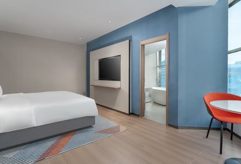 Отель Holiday Inn Express Shangri La By Ihg