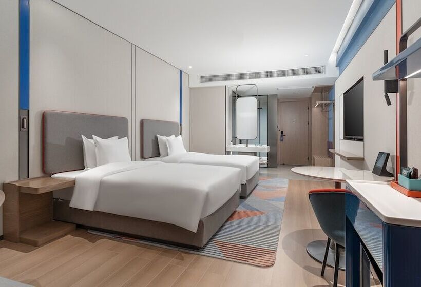 Отель Holiday Inn Express Shangri La By Ihg