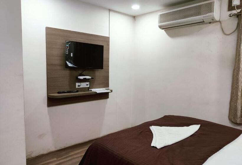 ホテル New Ratnakar