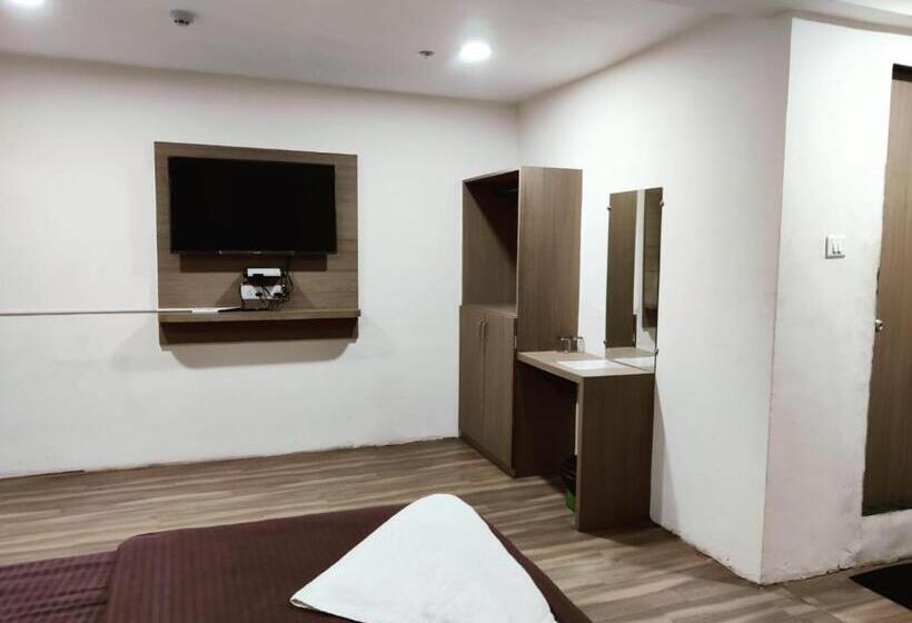 ホテル New Ratnakar