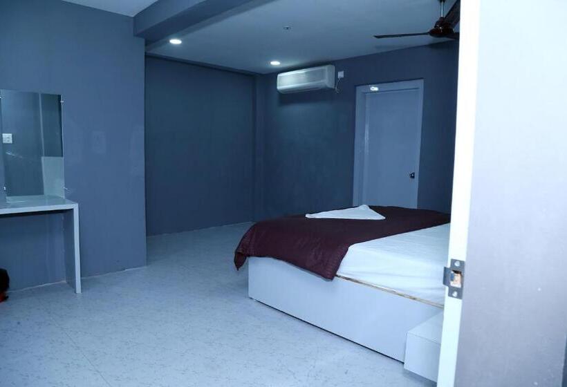 ホテル New Ratnakar