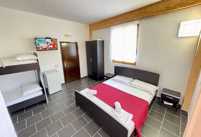 בית מלון כפרי Oasis