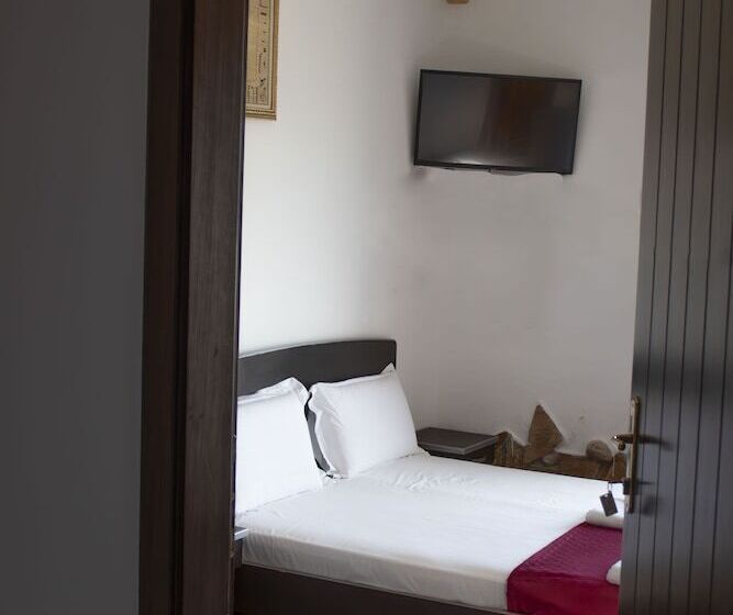 בית מלון כפרי Oasis