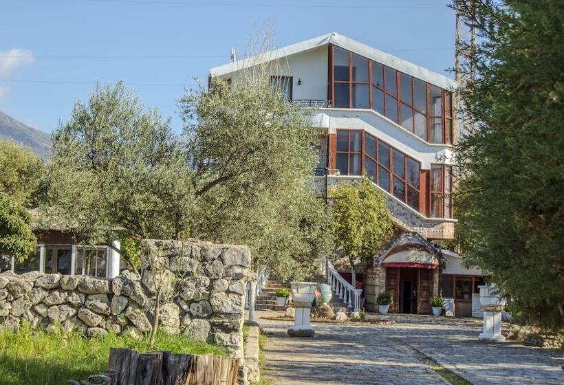 בית מלון כפרי Oasis