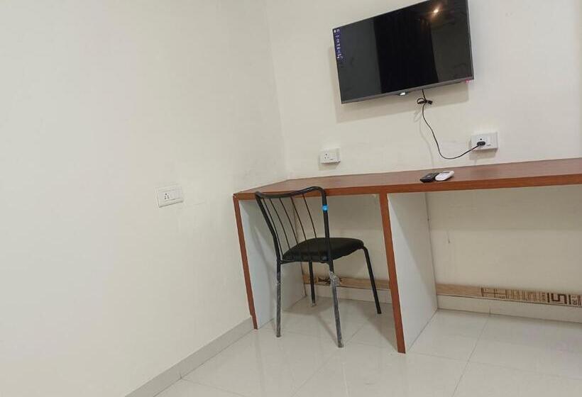 فندق Paradise Inn