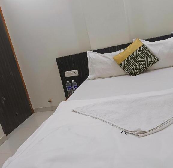 فندق Paradise Inn