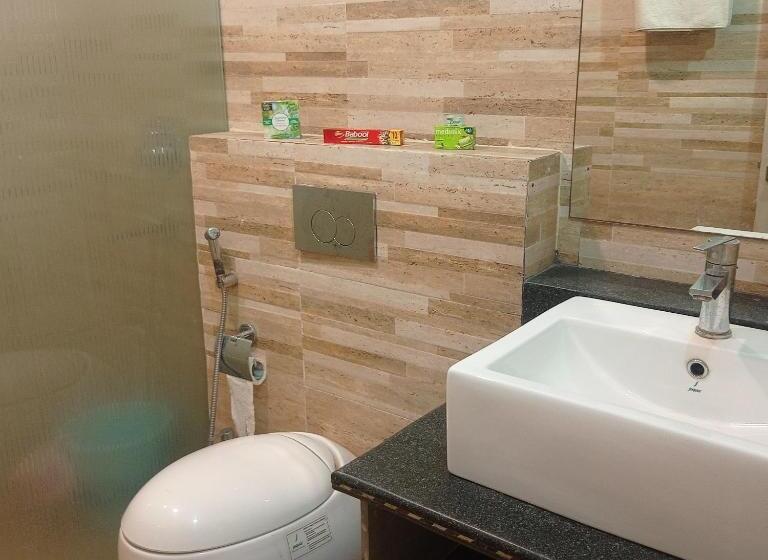 ホテル Shubh Ashish Near Bank More