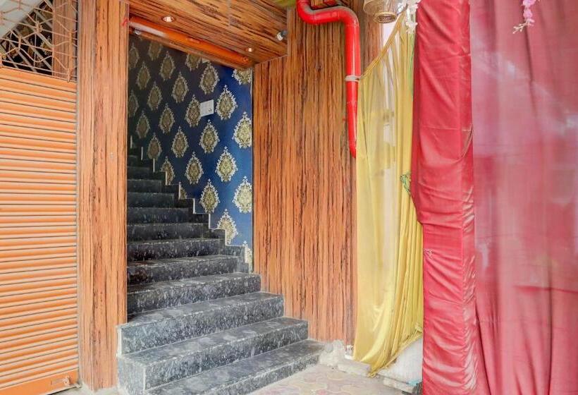 Oyo Flagship Saadar Hotel And Banquet