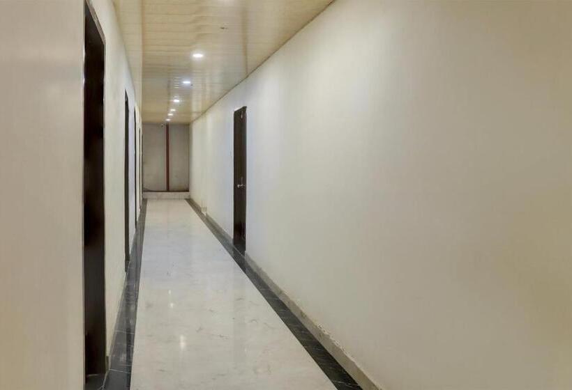 Oyo Flagship Saadar Hotel And Banquet