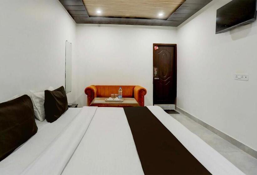 Oyo Flagship Saadar Hotel And Banquet