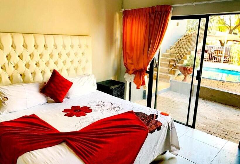 פנסיון Eeufees Guesthouse