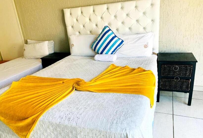 פנסיון Eeufees Guesthouse