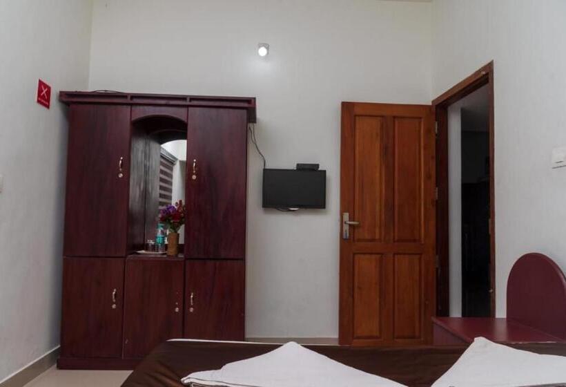 膳宿费 Pookode Villa