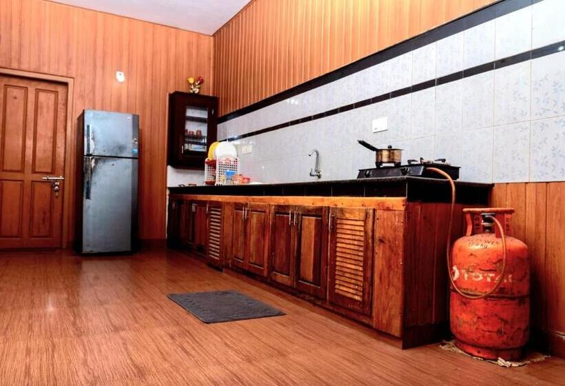 膳宿费 Pookode Villa