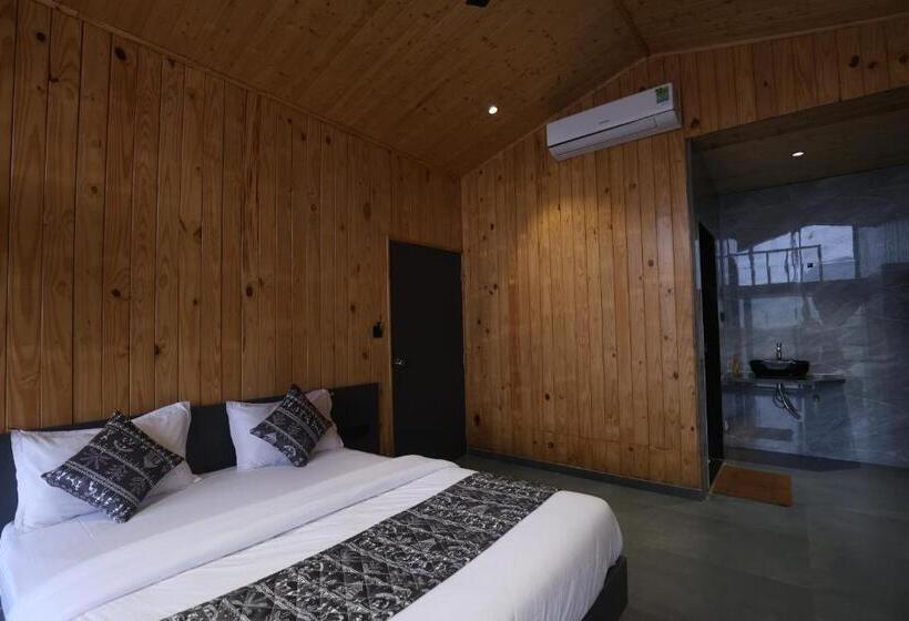 Shreephal Luxurious Resort  Best Resort In Saputara