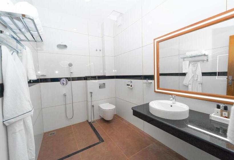 Skylar Seaview Beach Resort & Ayurveda Varkala