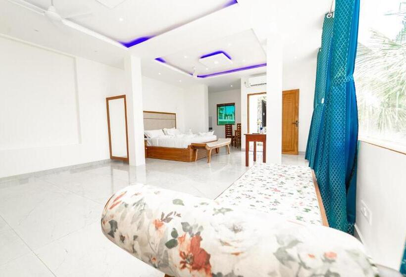 Skylar Seaview Beach Resort & Ayurveda Varkala