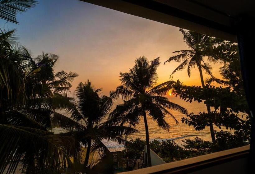 Skylar Seaview Beach Resort & Ayurveda Varkala